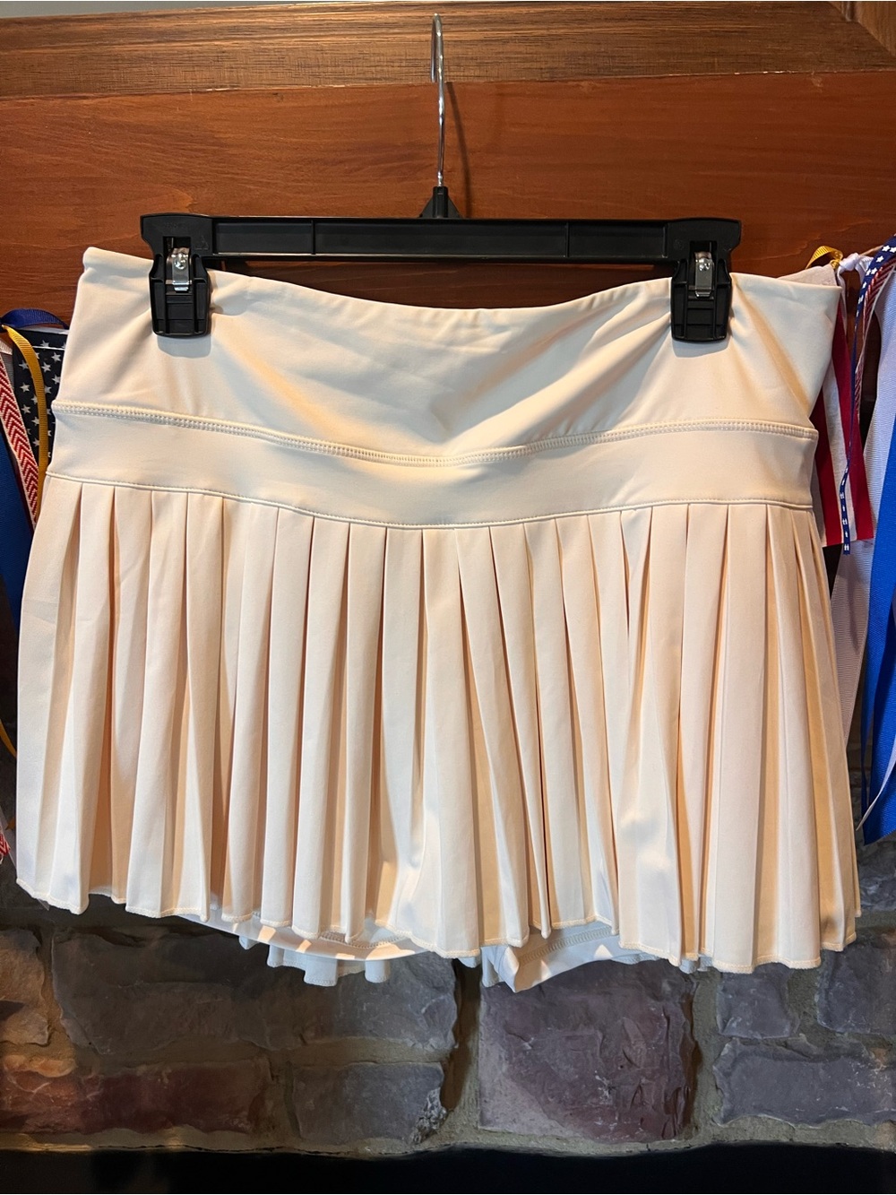 Gold Hinge Pleated Cream Women's Skort - Classic A-Line Style size XL
